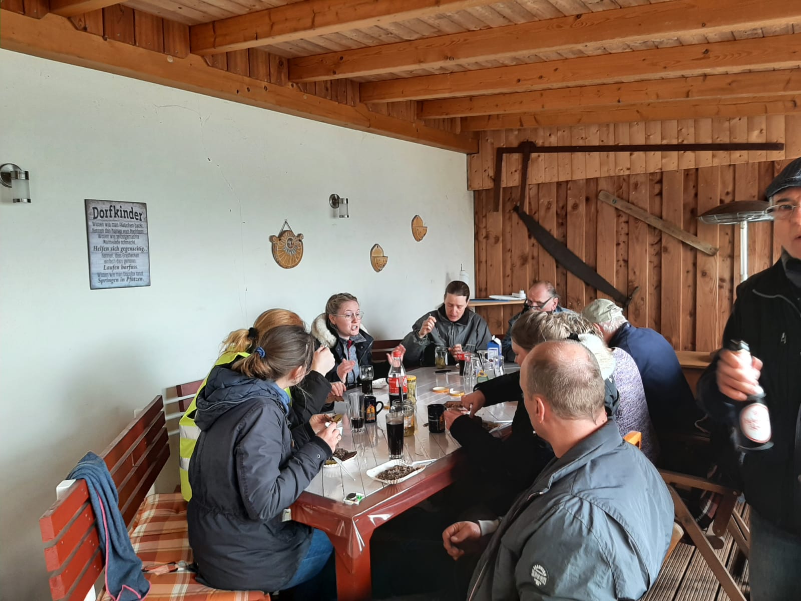 Unterm Dach schmeckt das Essen auch
